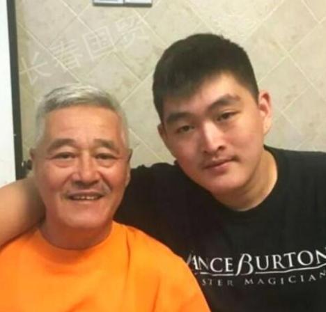 最新爆料赵本山视频,揭秘幕后故事与精彩瞬间